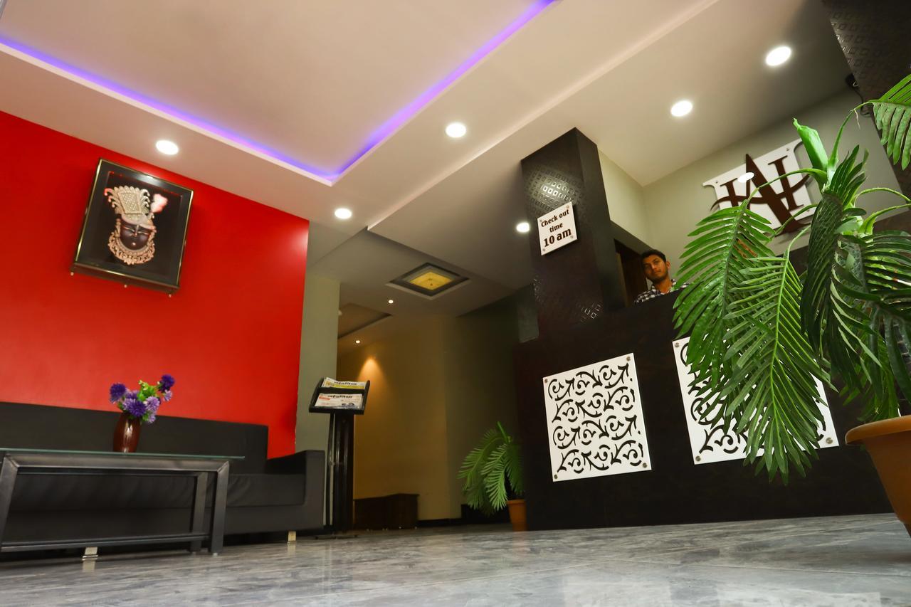 Hotel Ashoka Palace Ujjain Eksteriør billede
