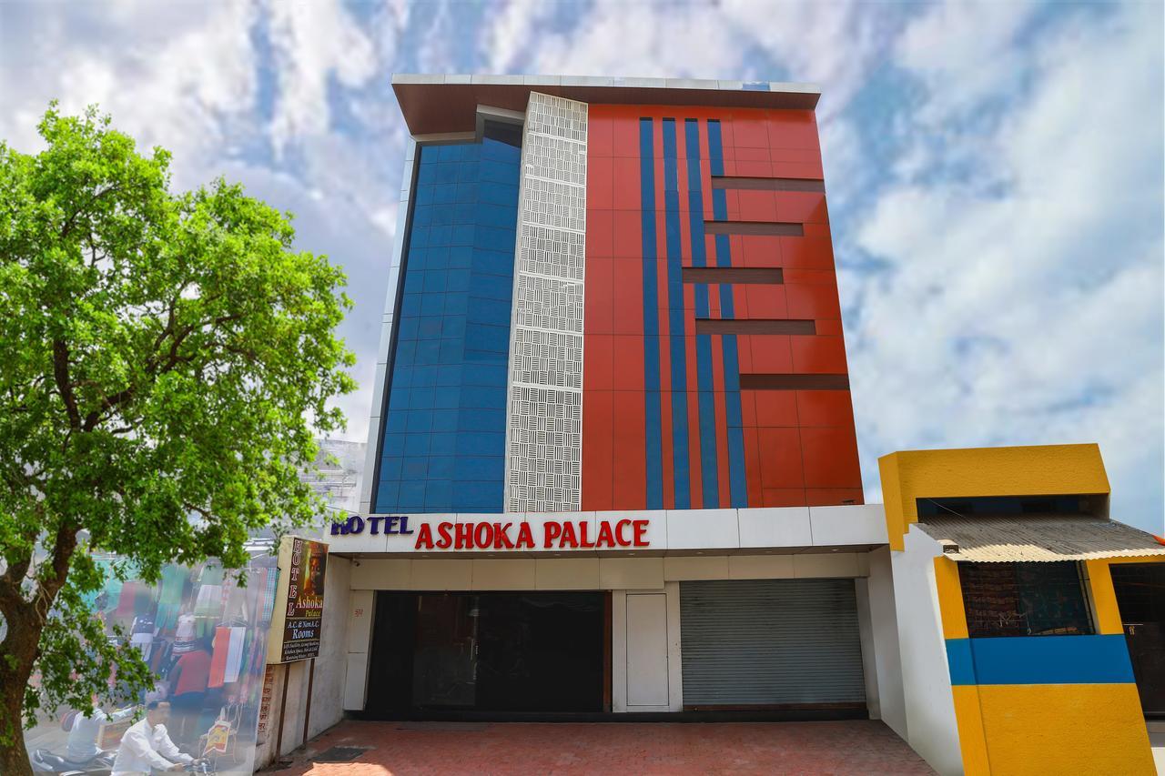 Hotel Ashoka Palace Ujjain Eksteriør billede
