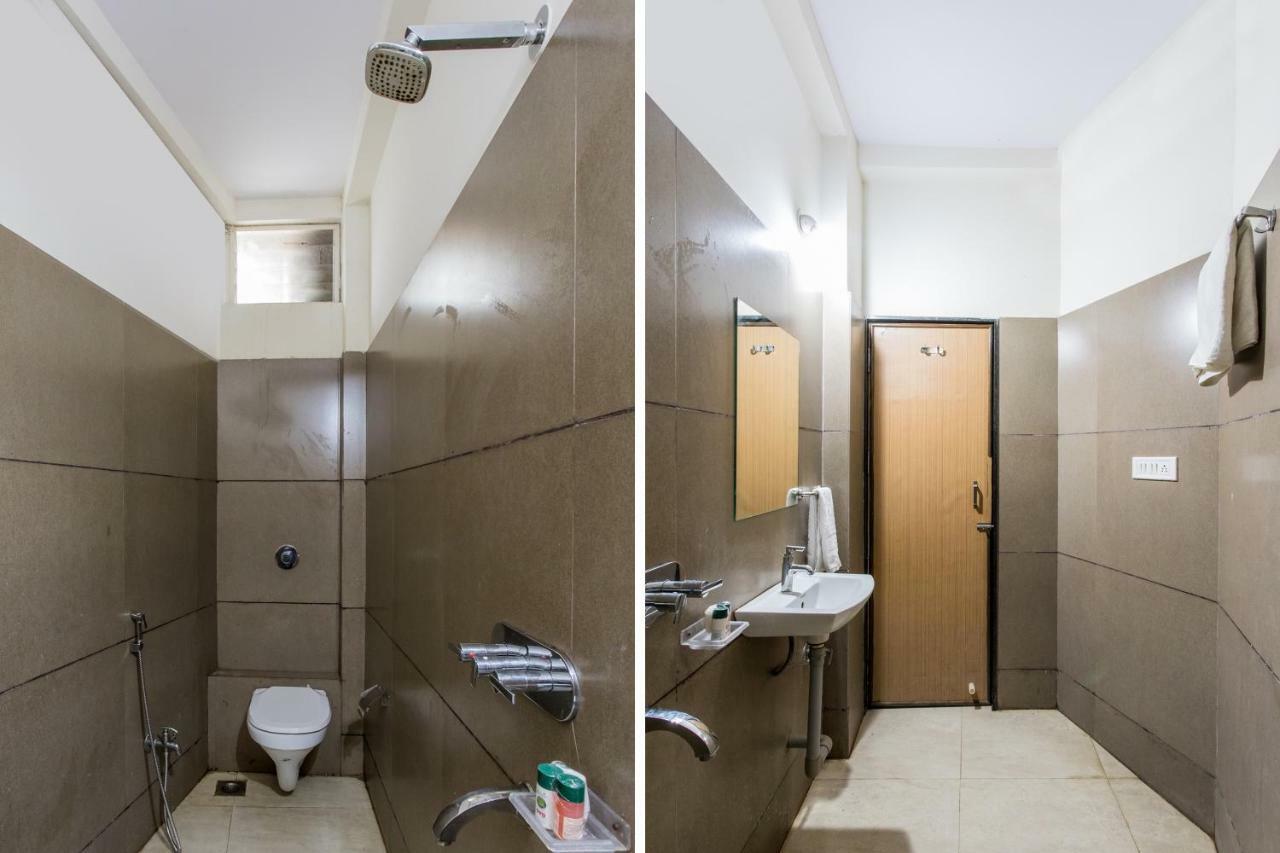 Hotel Ashoka Palace Ujjain Eksteriør billede
